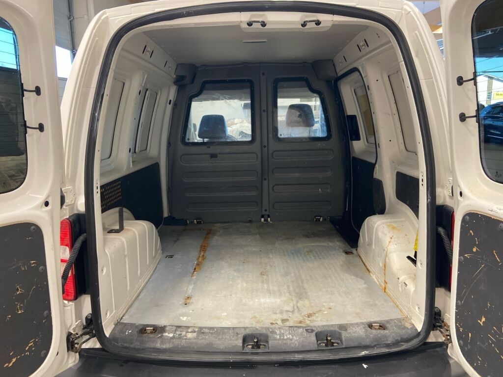 Volkswagen Caddy 2011 Valkoinen