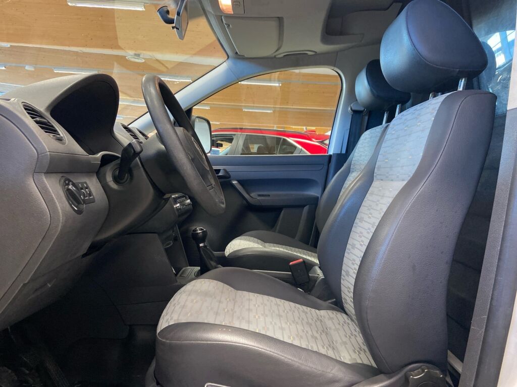 Volkswagen Caddy 2011 Valkoinen