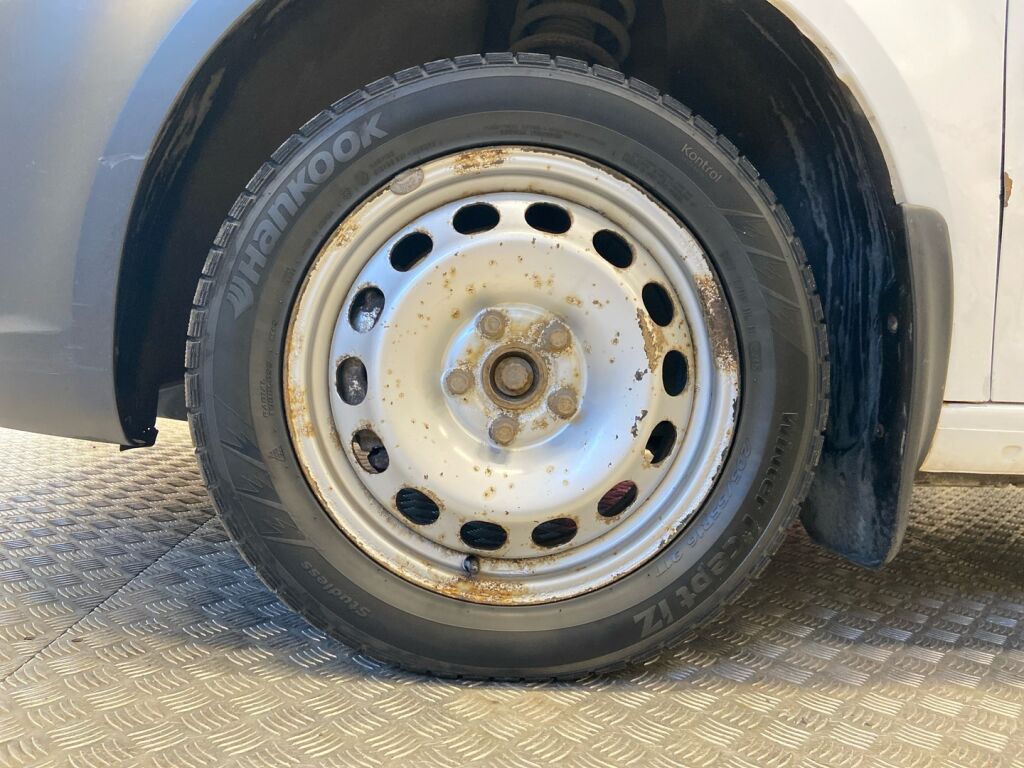 Volkswagen Caddy 2011 Valkoinen