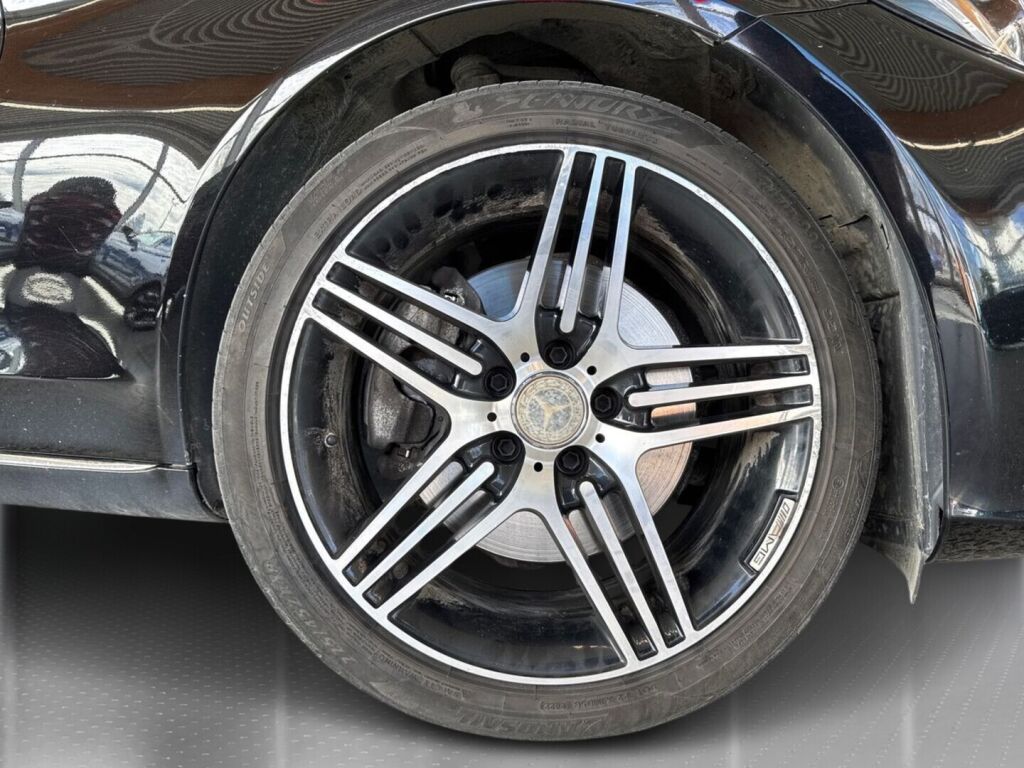 Mercedes-Benz C 2015 Musta