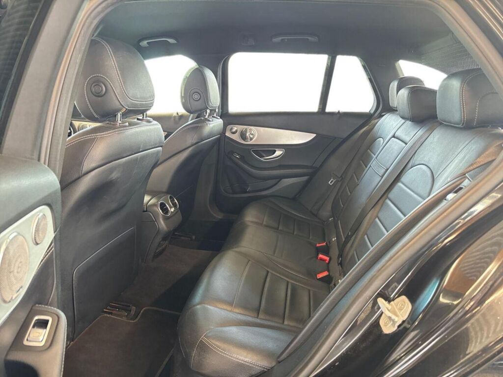Mercedes-Benz C 2015 Musta