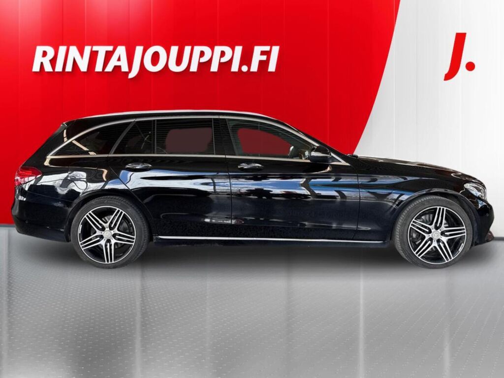 Mercedes-Benz C 2015 Musta