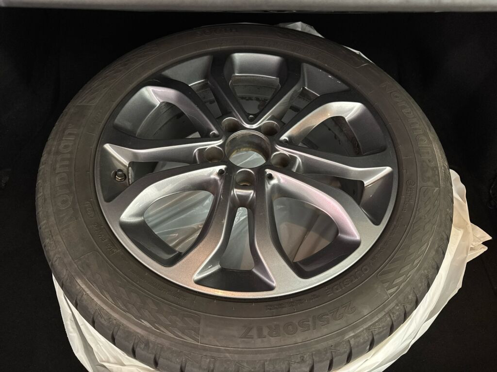 Mercedes-Benz C 2015 Musta