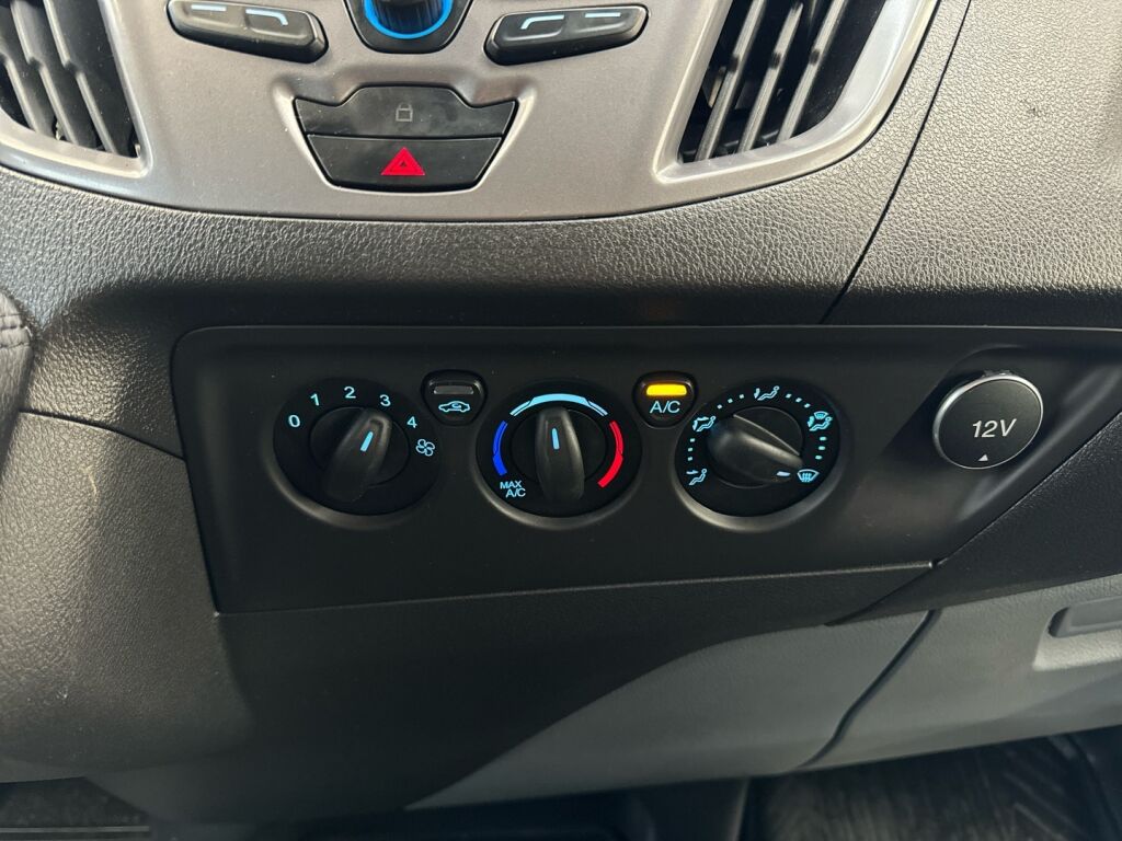 Ford Transit Custom 2018 Valkoinen