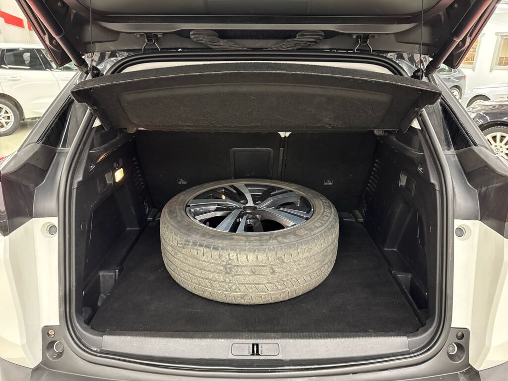 Peugeot 3008 2018 Valkoinen