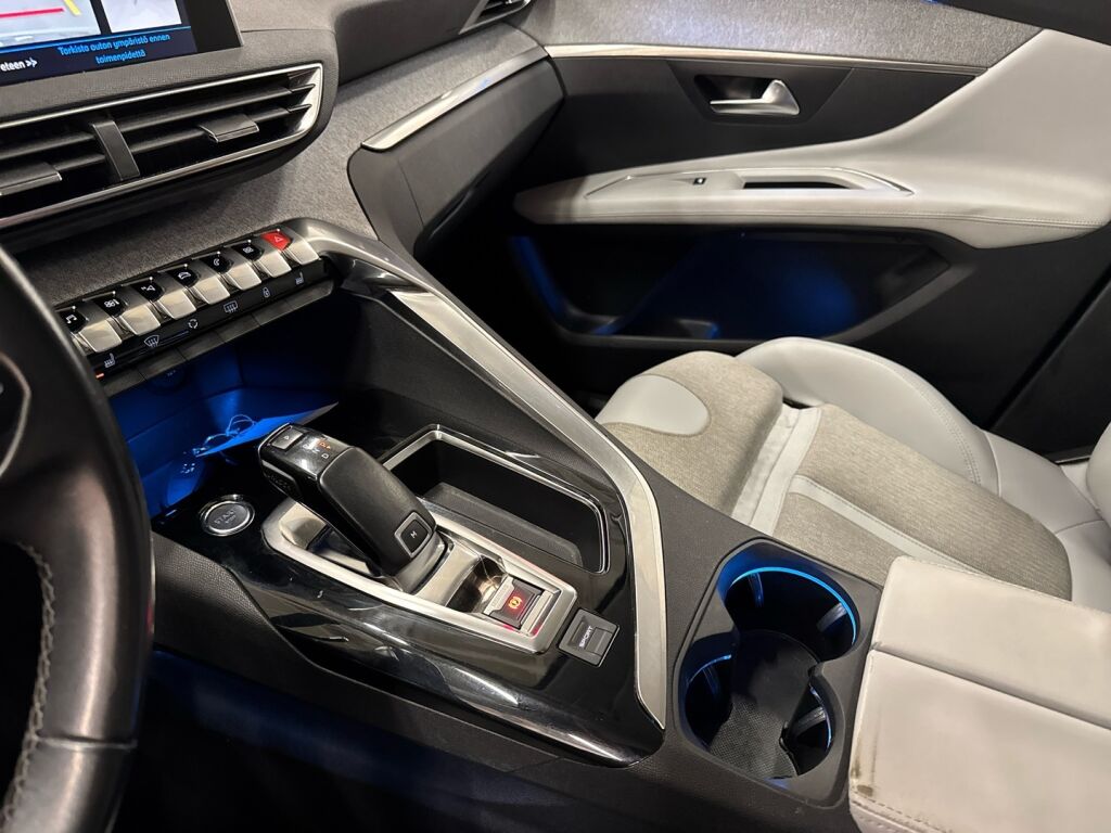 Peugeot 3008 2018 Valkoinen