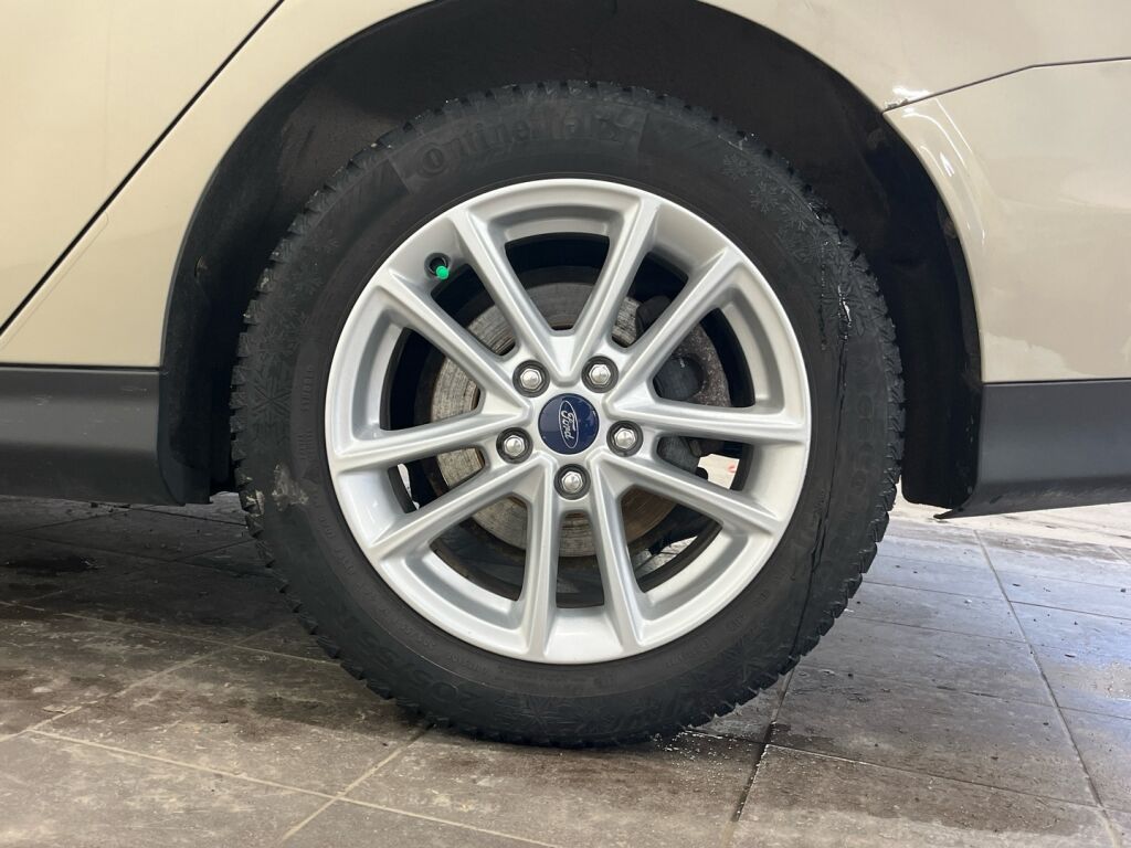 Ford Focus 2018 Harmaa