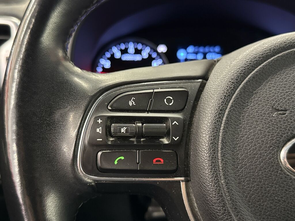 Kia Sportage 2018 Punainen