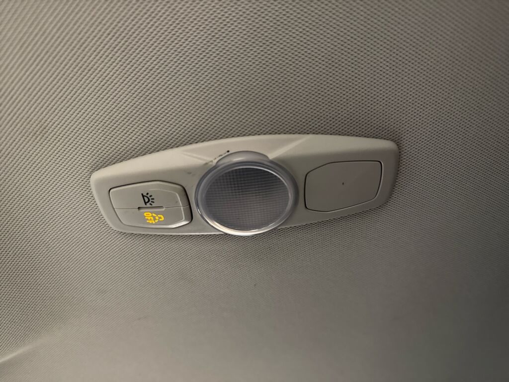 Ford Focus 2018 Valkoinen