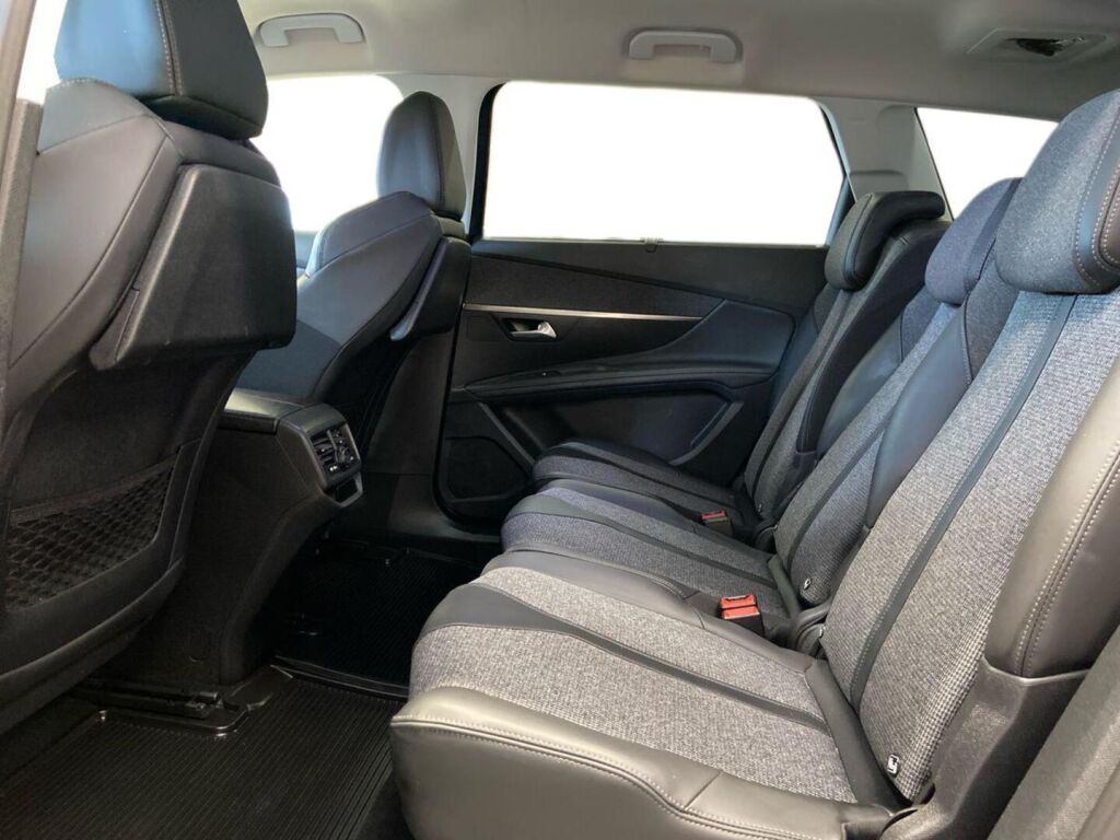 Peugeot 5008 2018 Harmaa