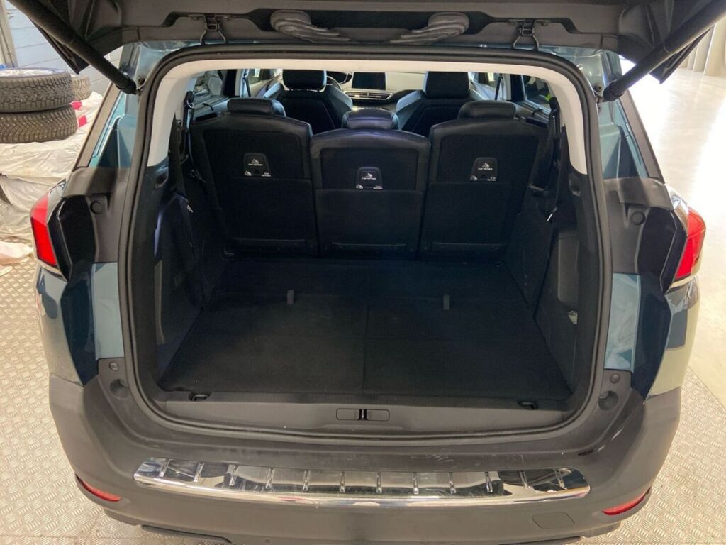 Peugeot 5008 2018 Harmaa