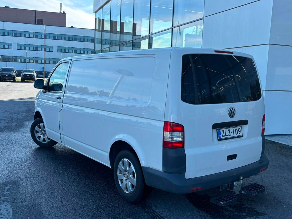 Volkswagen Transporter 2011 Valkoinen