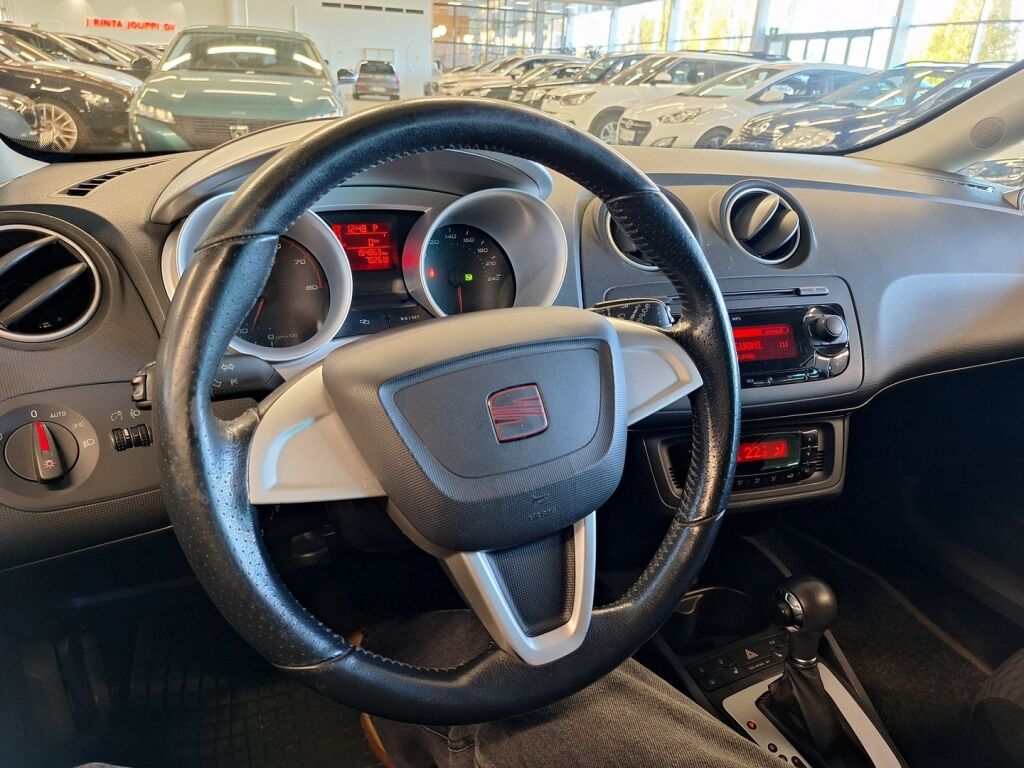 Seat Ibiza ST 2011 Ruskea (beige)