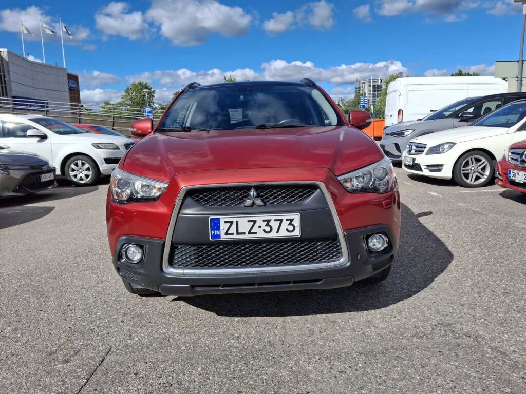 Mitsubishi ASX 2011 Punainen