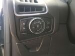 Ford Focus 2011 Musta