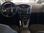 Ford Focus 2011 Musta