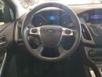 Ford Focus 2011 Musta