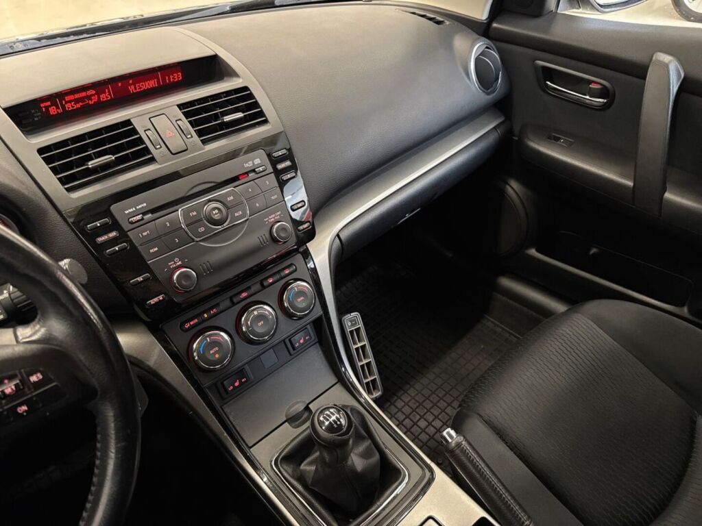 Mazda Mazda6 2011 Harmaa