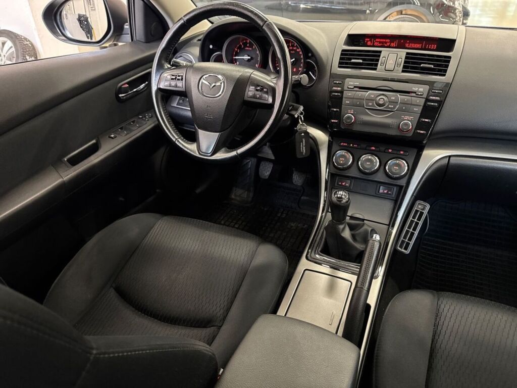 Mazda Mazda6 2011 Harmaa