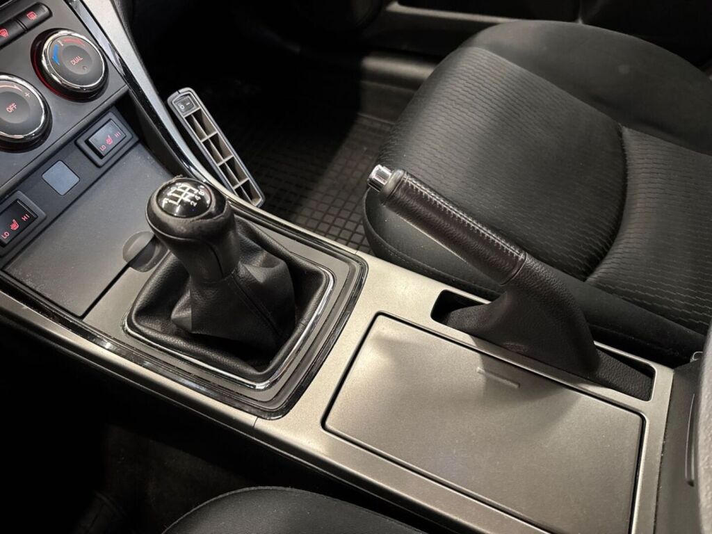 Mazda Mazda6 2011 Harmaa
