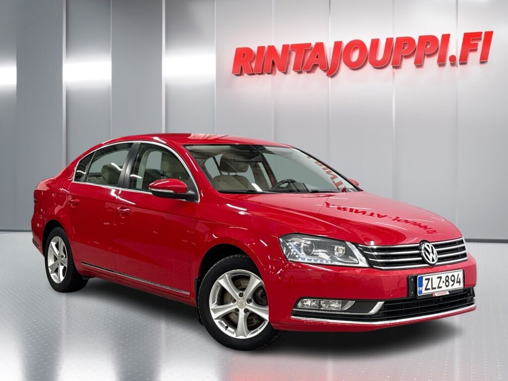 Volkswagen Passat 2011 Punainen