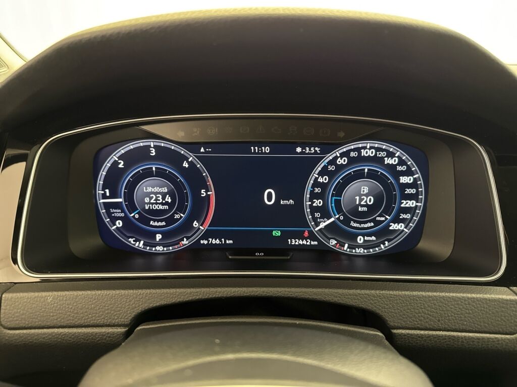 Volkswagen Golf 2018 Harmaa