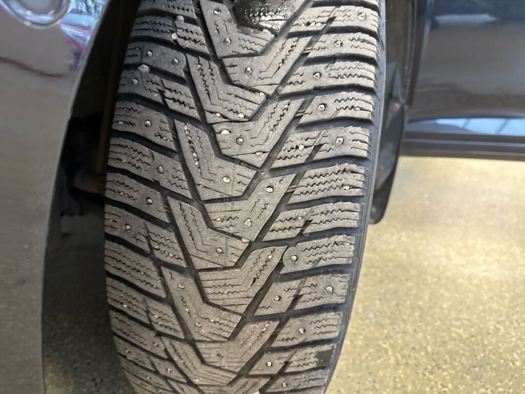 Volkswagen Passat 2018 Musta