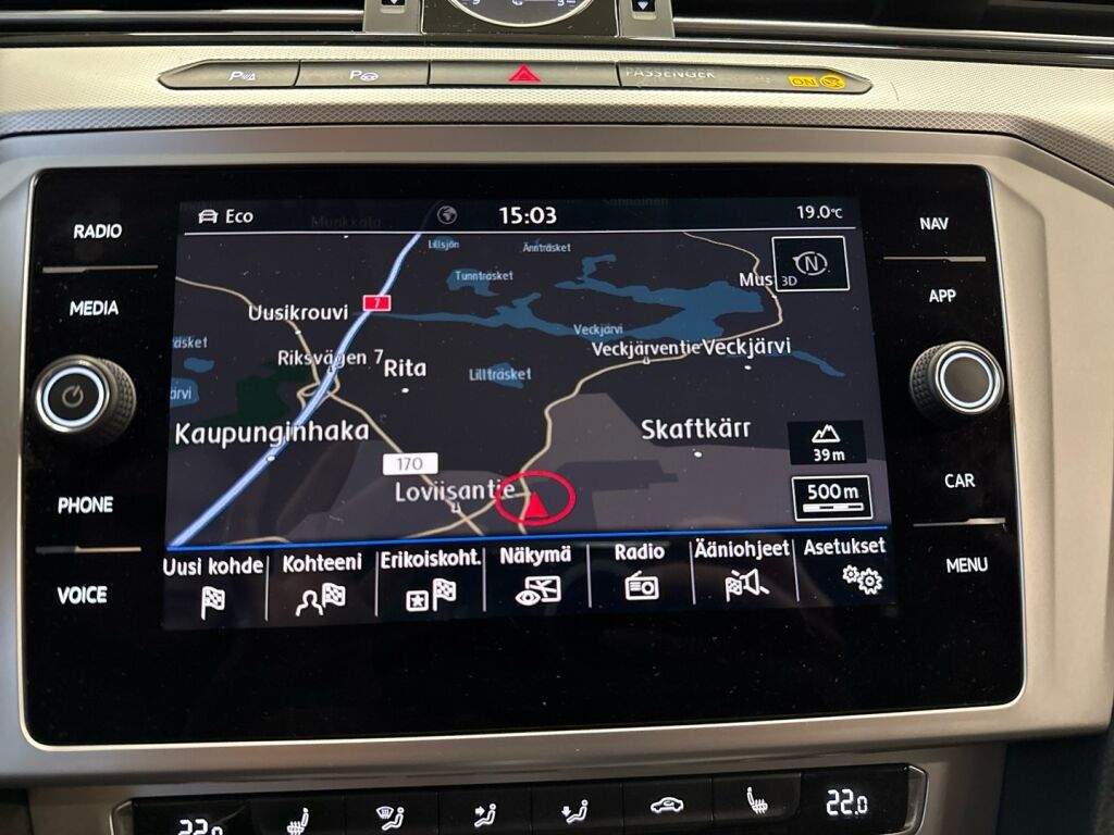 Volkswagen Passat 2018 Musta