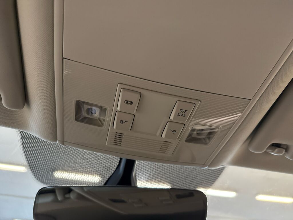 Volkswagen Passat 2018 Musta