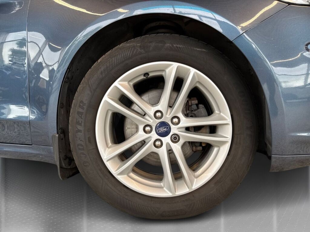 Ford Mondeo 2018 Sininen