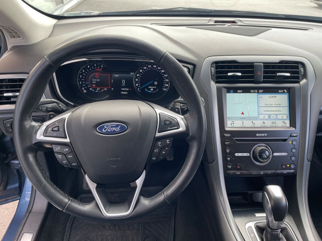 Ford Mondeo 2018 Sininen