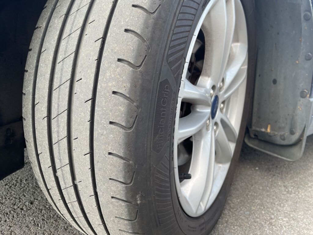 Ford Mondeo 2018 Sininen