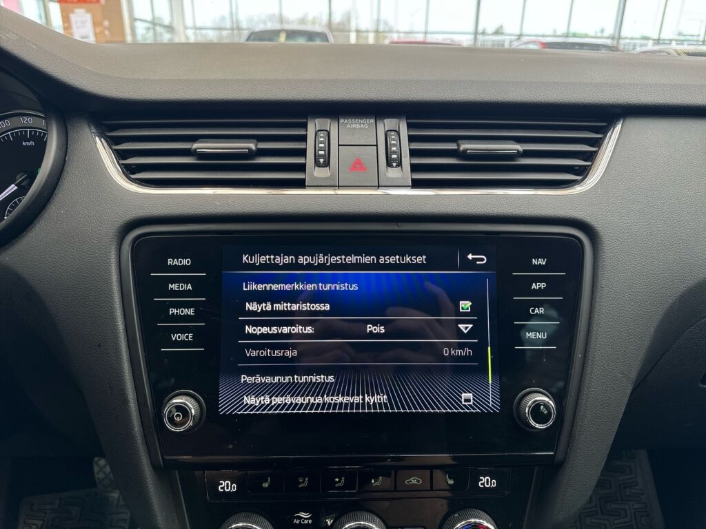Skoda Octavia 2018 Sininen