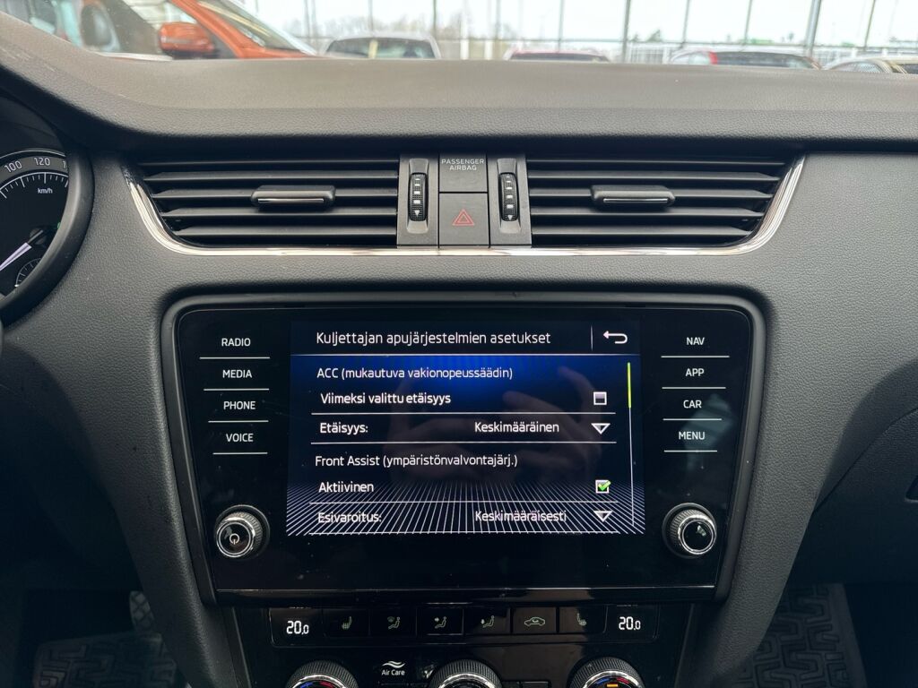Skoda Octavia 2018 Sininen
