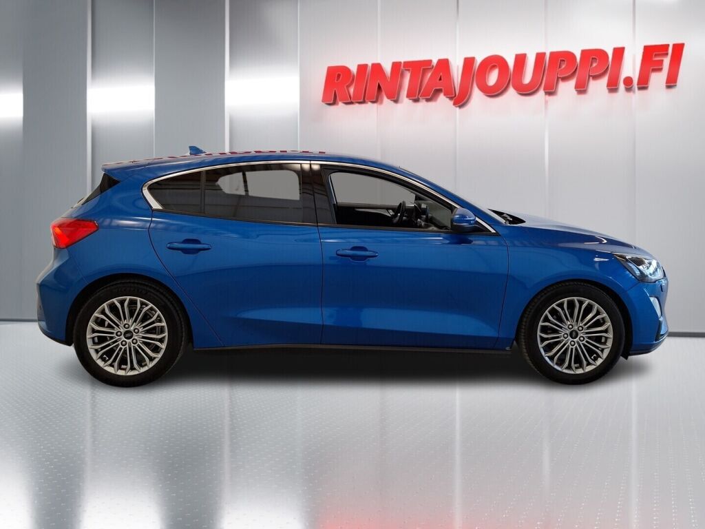 Ford Focus 2018 Sininen