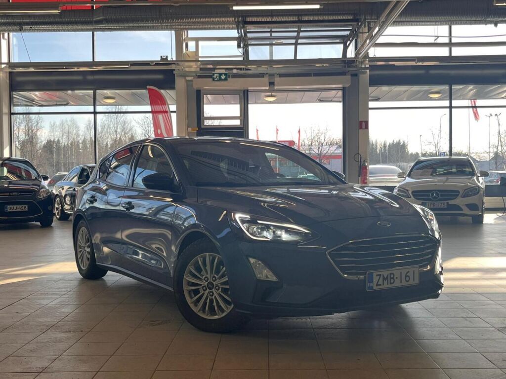 Ford Focus 2019 Sininen