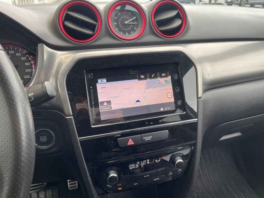Suzuki Vitara 2018 Harmaa