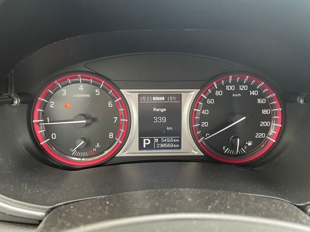 Suzuki Vitara 2018 Harmaa