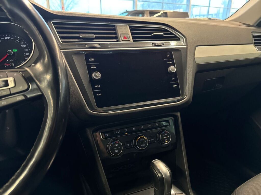 Volkswagen Tiguan 2018 Harmaa