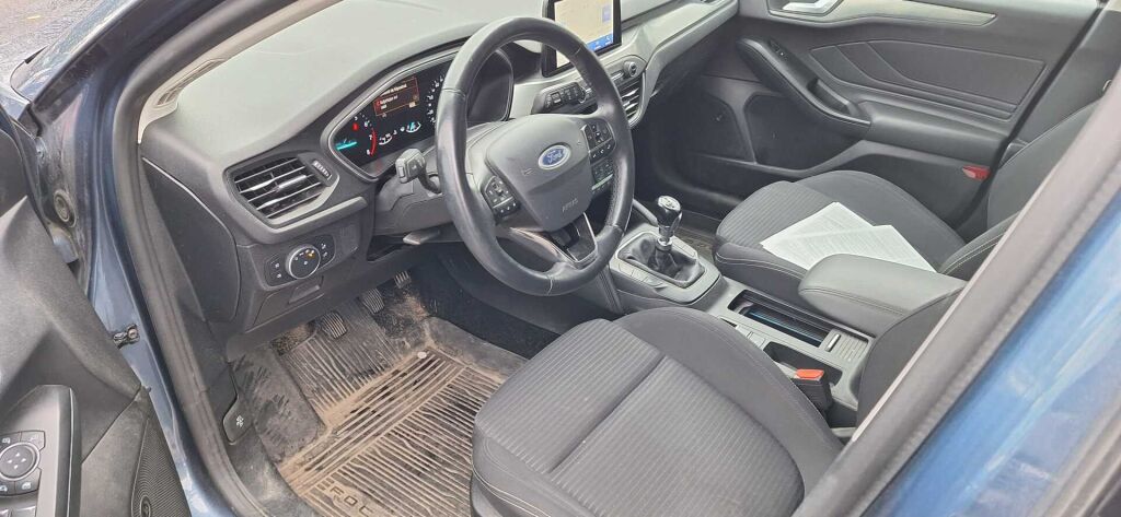 Ford Focus 2018 Sininen