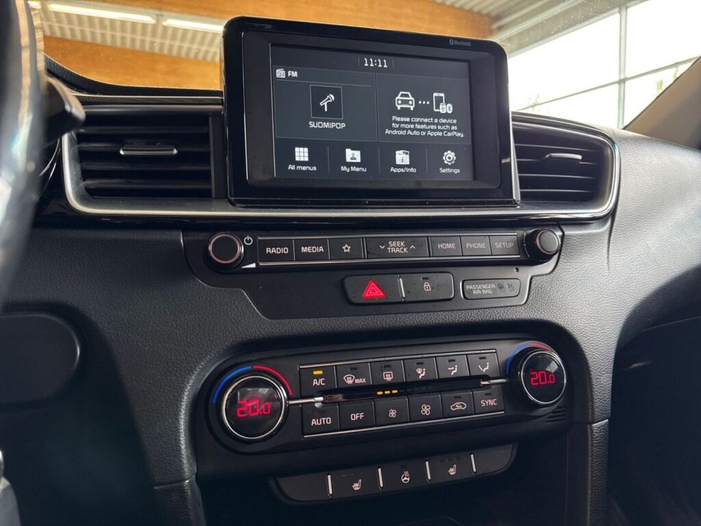 Kia Ceed 2018 Metallinhohto Harmaa