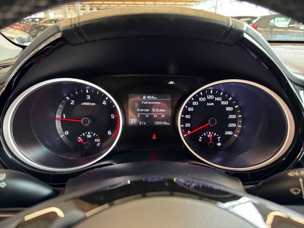 Kia Ceed 2018 Metallinhohto Harmaa