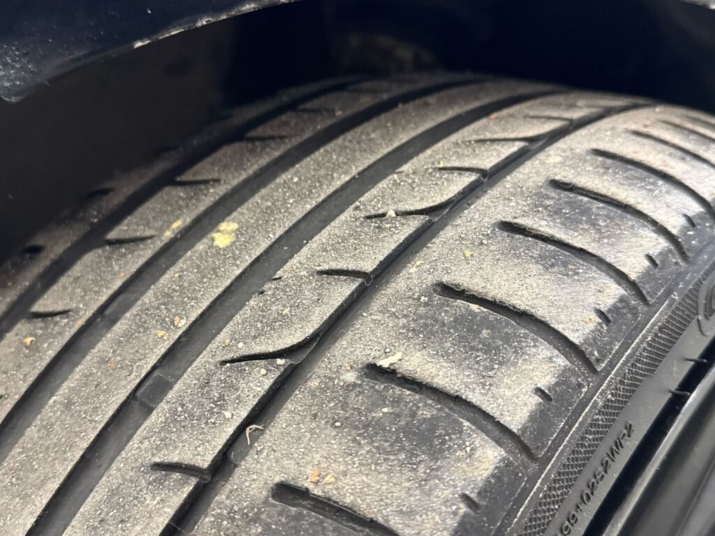 Mercedes-Benz C 2008 Musta