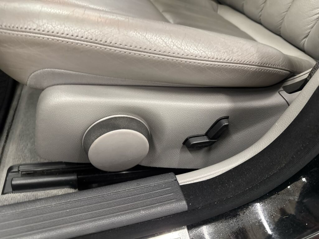 Mercedes-Benz C 2008 Musta