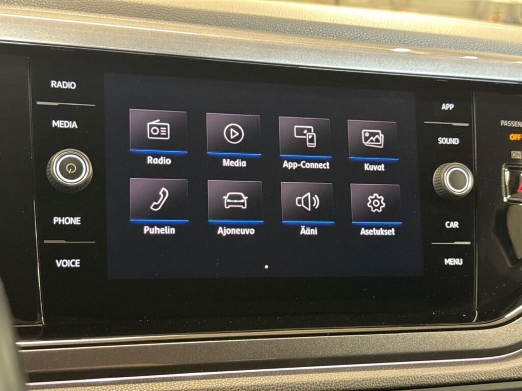 Volkswagen Polo 2018 Sininen