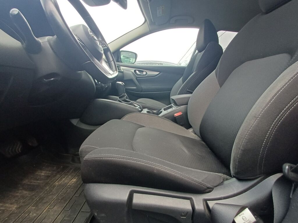 Nissan Qashqai 2019 Musta