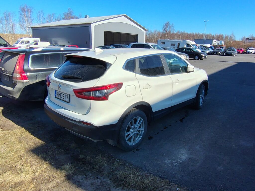 Nissan Qashqai 2018 Valkoinen