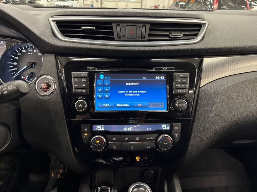 Nissan Qashqai 2018 Harmaa