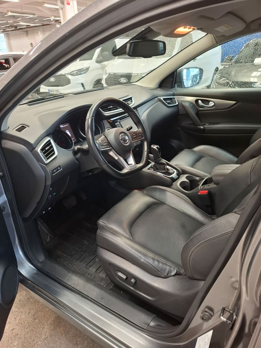 Nissan Qashqai 2018 Harmaa