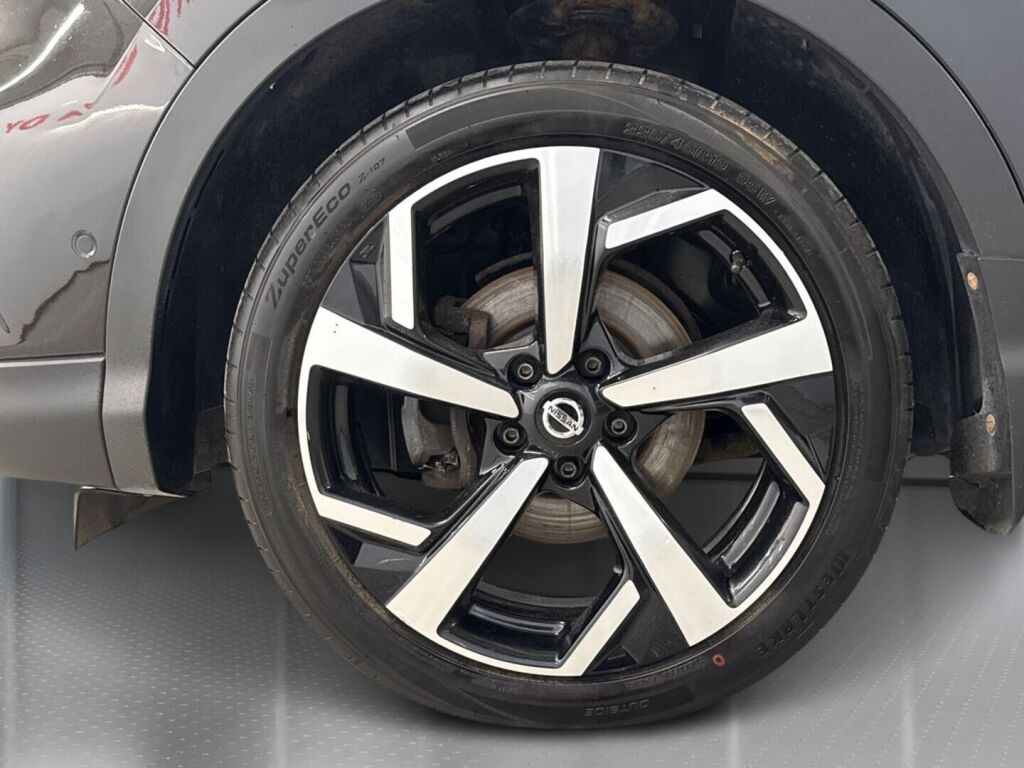 Nissan Qashqai 2018 Musta